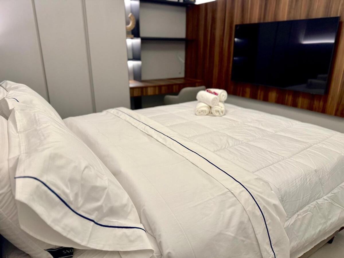 Apartamento 2402 - Rentaqui Elegance Paulista